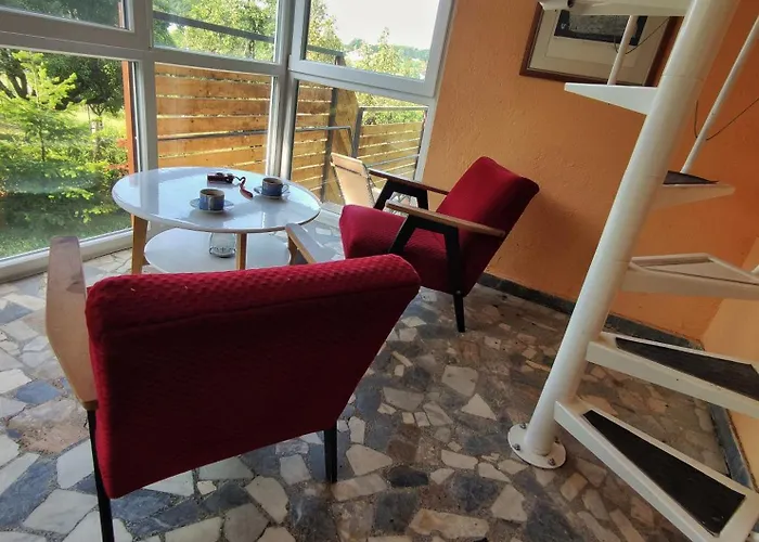 Kucica Osmeha بيت للعطل